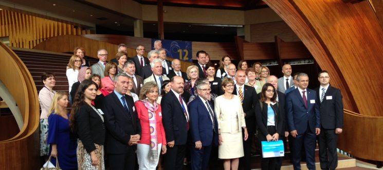 APCE a înmânat cel de-al 60-lea Premiu al Europei oraşelor Dresda şi Vara (FOTO)